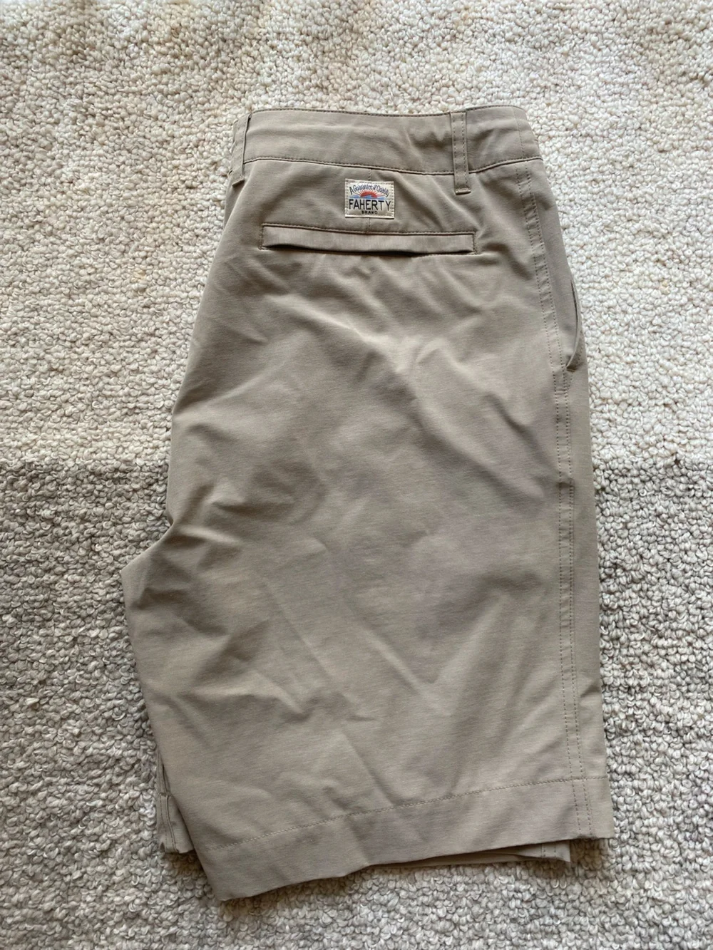 Faherty All Day Shorts 34 Mens Khaki
